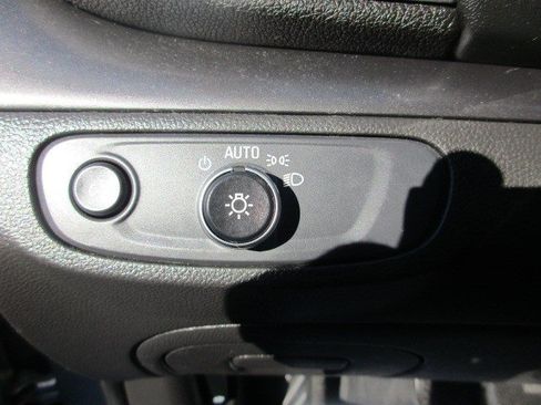 Used 2019 Buick Encore Preferred AWD/4WD image 19