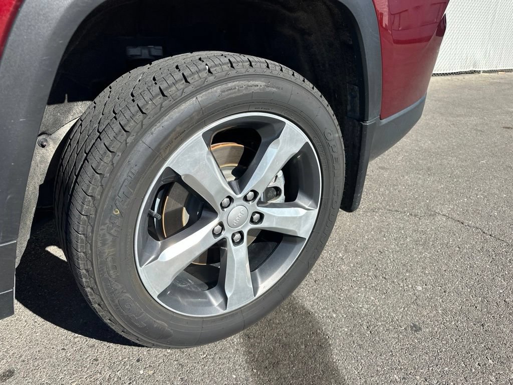Certified 2021 Jeep Grand Cherokee L Limited AWD/4WD image 6