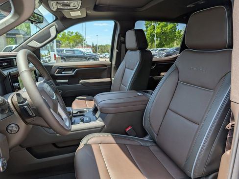 New 2026 GMC Sierra 1500 Denali w/ Denali Reserve Package AWD/4WD image 41