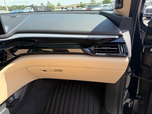 Used 2025 Acura MDX w/ Technology Package image 34