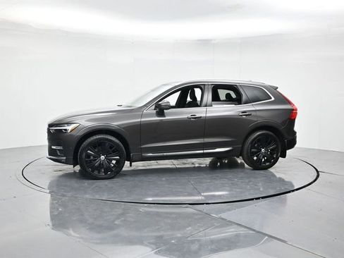 Used 2022 Volvo XC60 B5 Inscription w/ Advanced Package image 6