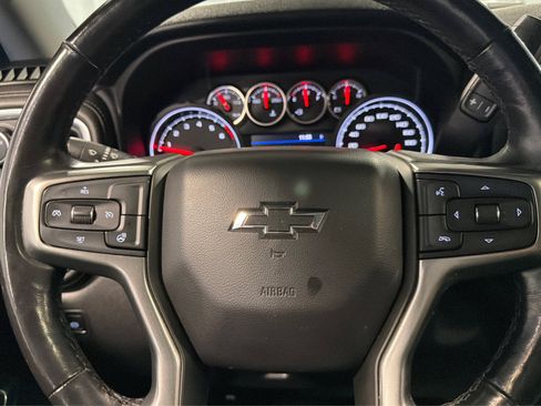Used 2021 Chevrolet Silverado 1500 LT Trail Boss w/ Convenience Package II AWD/4WD image 24