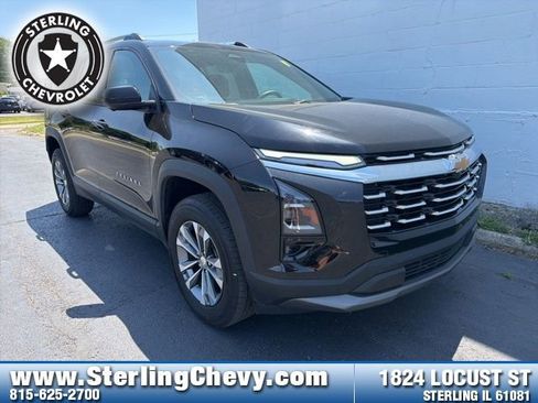 Used 2025 Chevrolet Equinox LT w/ Convenience Package II FWD image 7