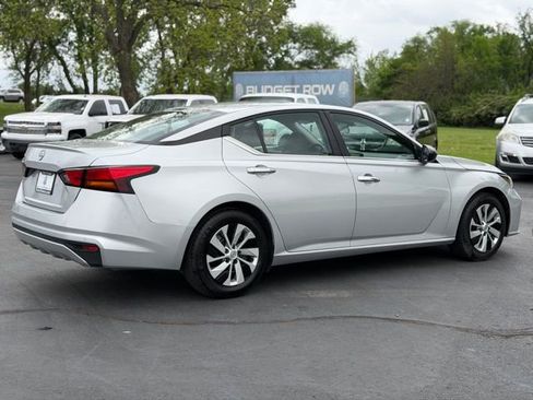 Used 2024 Nissan Altima 2.5 S FWD image 7