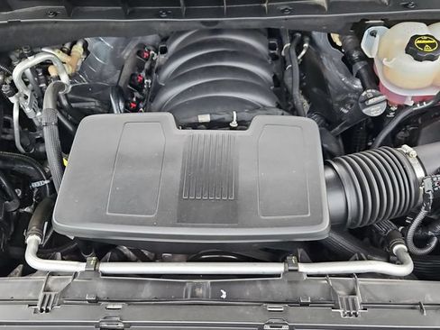 Certified 2025 Cadillac Escalade Sport Platinum AWD/4WD image 31