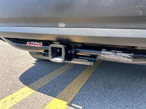 Used 2017 Toyota Highlander Plus w/ Carpet Mat Package image 30