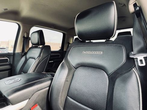 Used 2019 RAM 1500 Laramie image 11