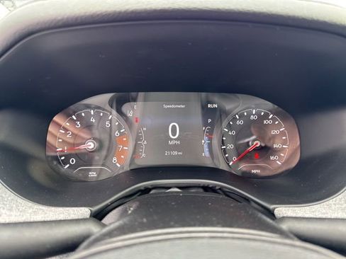 Used 2022 Jeep Compass Latitude image 13