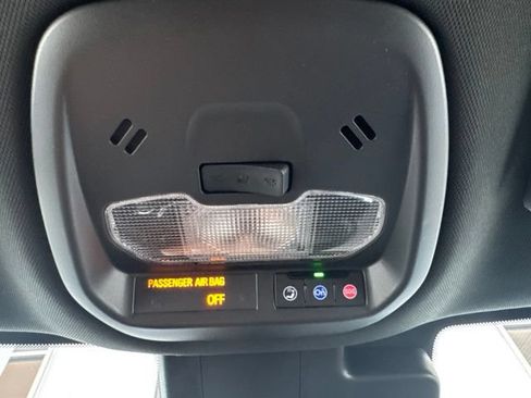 New 2026 Chevrolet Trax RS w/ Driver Confidence Package FWD image 19