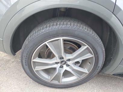 Used 2025 Audi Q5 2.0T Premium