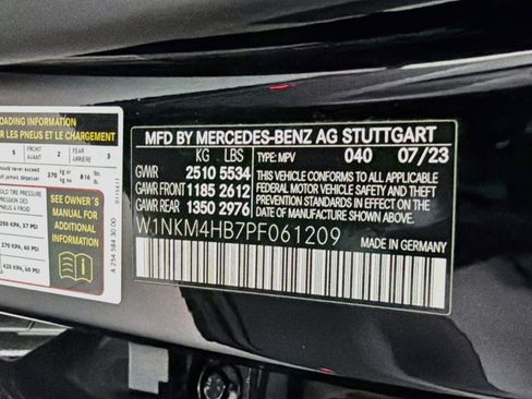 Used 2023 Mercedes-Benz GLC 300 4MATIC image 24