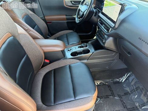 Used 2025 Ford Bronco Sport Outer Banks w/ Outer Banks Tech Package+ image 32