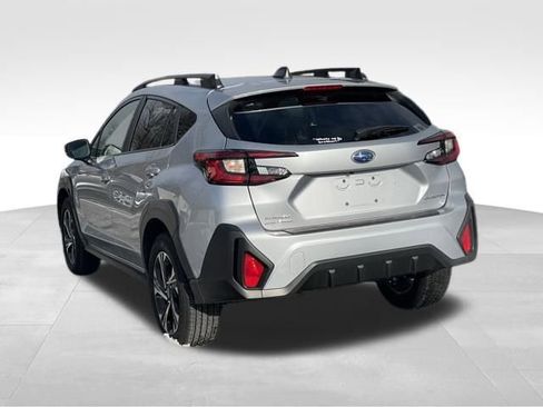 Used 2024 Subaru Crosstrek 2.0i Premium image 5