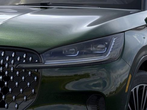 New 2026 Lincoln Aviator Black Label w/ Dynamic Handling Package image 18