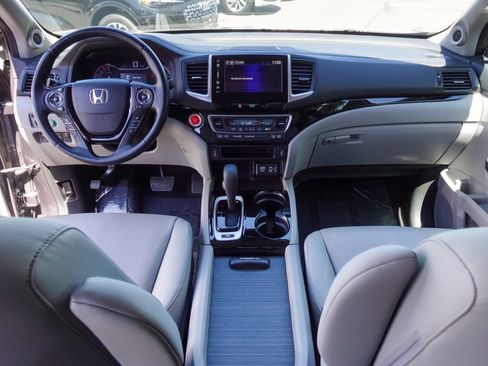 Used 2017 Honda Ridgeline RTL-E image 29