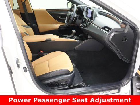 Used 2025 Lexus ES 350 w/ Premium Package image 41