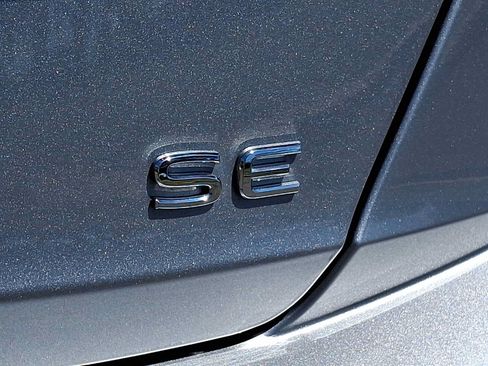 Used 2023 Volkswagen Jetta SE FWD image 27