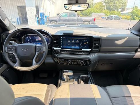 Used 2024 Chevrolet Silverado 1500 ZR2 w/ Technology Package AWD/4WD image 33