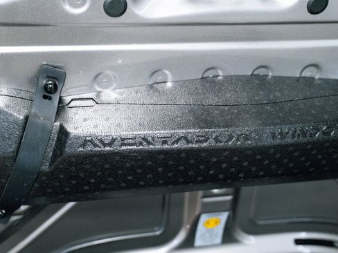 Used 2014 Lamborghini Aventador LP 700-4 image 9