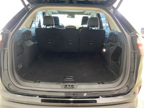 Used 2024 Ford Edge SEL w/ Convenience Package image 8