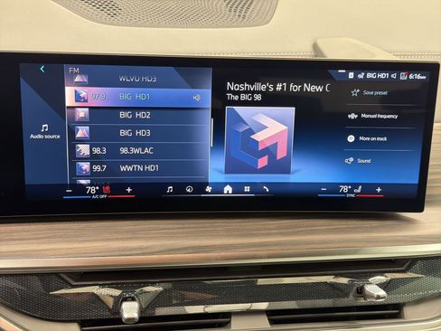 New 2026 BMW X5 xDrive40i w/ Climate Comfort Package image 24