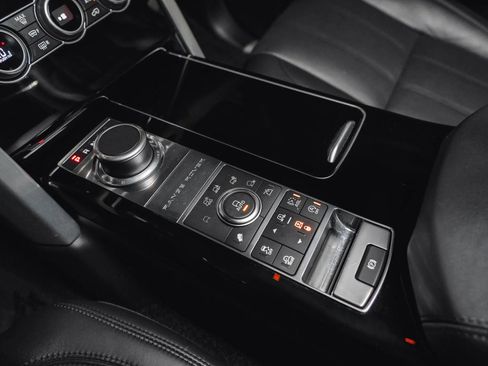 Used 2016 Land Rover Range Rover Long Wheelbase Supercharged image 52