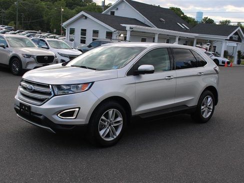 Used 2016 Ford Edge SEL w/ Equipment Group 201A FWD image 4