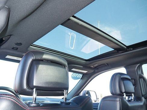 Used 2018 Jeep Grand Cherokee Trailhawk w/ Trailhawk Luxury Group AWD/4WD image 51