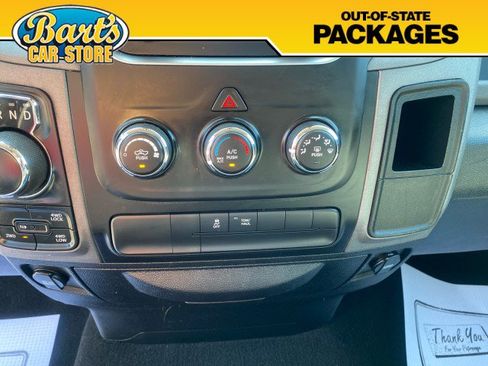 Used 2016 RAM 1500 Express AWD/4WD image 30