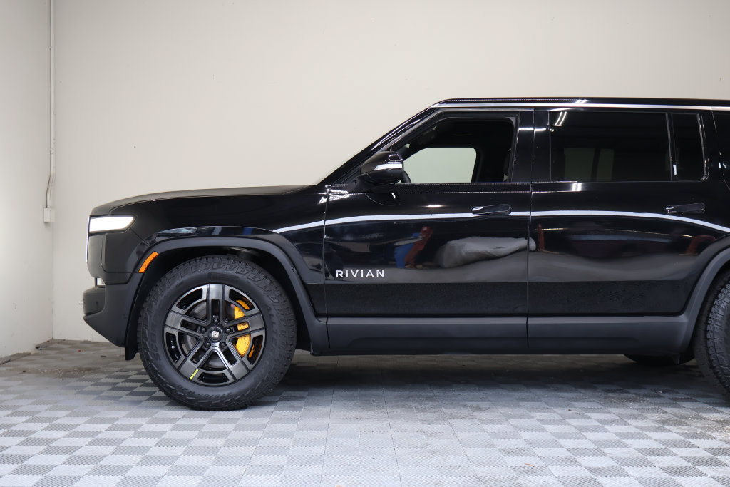 Used 2022 Rivian R1S Launch Edition Quad AWD/4WD image 8