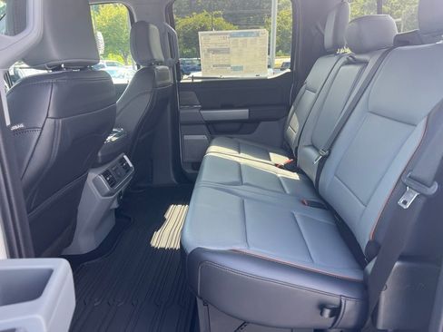 New 2025 Ford F150 Lariat w/ Equipment Group 502A High image 30