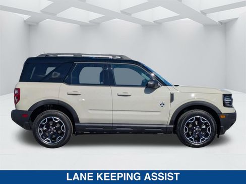 New 2025 Ford Bronco Sport Outer Banks AWD/4WD image 3