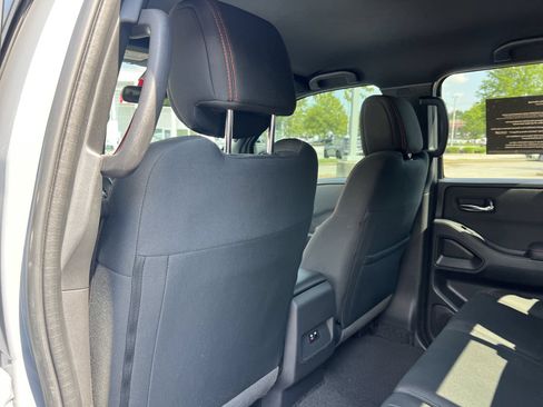 Certified 2024 Nissan Frontier PRO-4X w/ Off-Road Protection Package AWD/4WD image 18