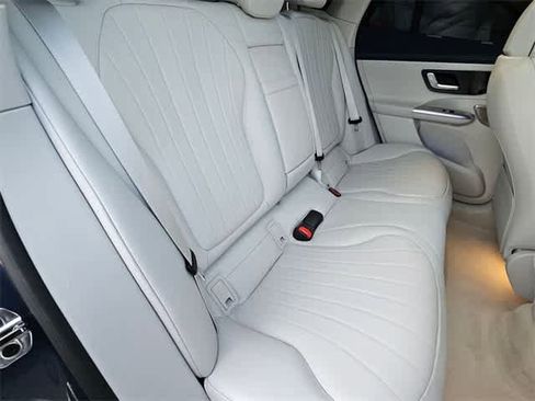 Certified 2023 Mercedes-Benz EQE 500 4MATIC SUV image 13