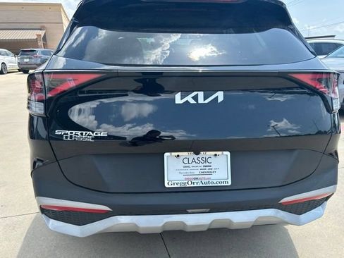 Used 2023 Kia Sportage EX FWD image 7
