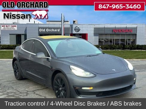Used 2018 Tesla Model 3 Performance image 5