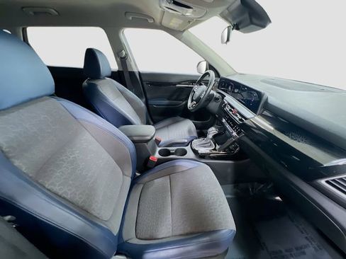 Certified 2025 Kia Seltos S image 26