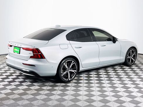 Used 2024 Volvo S60 B5 Plus FWD image 10