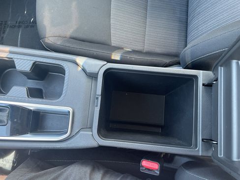 Used 2024 Nissan Sentra SV image 18