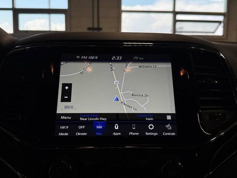 Used 2022 Jeep Grand Cherokee Limited AWD/4WD image 19
