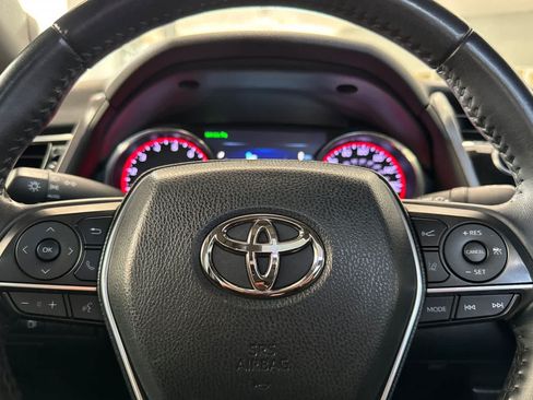 Used 2018 Toyota Camry XSE w/ Audio Package FWD image 23