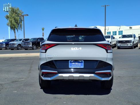 Used 2025 Kia Sportage SX FWD image 5