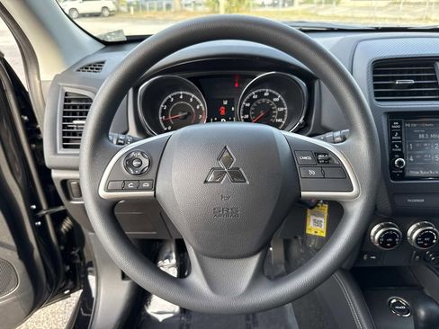 Used 2025 Mitsubishi Outlander Sport ES image 36