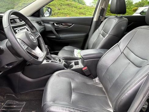Used 2020 Nissan Rogue SL w/ Premium Package AWD/4WD image 9