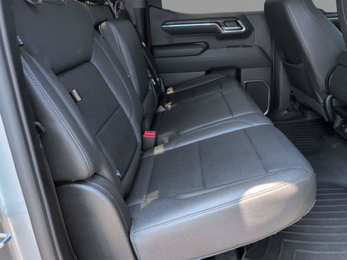 Used 2024 GMC Sierra 1500 SLT AWD/4WD image 41