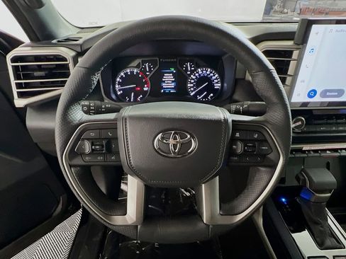 Certified 2025 Toyota Tundra SR5 w/ SR5 Premium Package AWD/4WD image 11