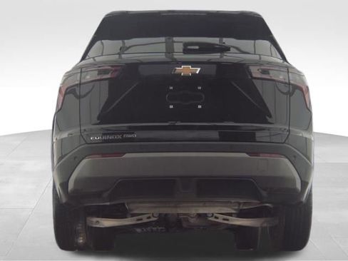 Used 2025 Chevrolet Equinox LT image 5