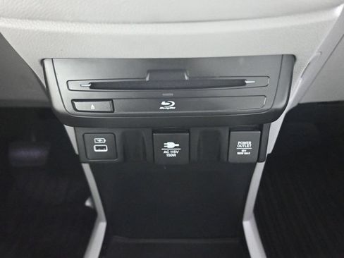 Used 2022 Honda Odyssey Touring image 25