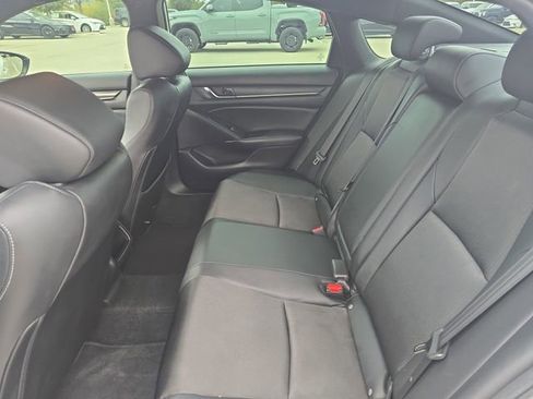Used 2022 Honda Accord Sport image 13