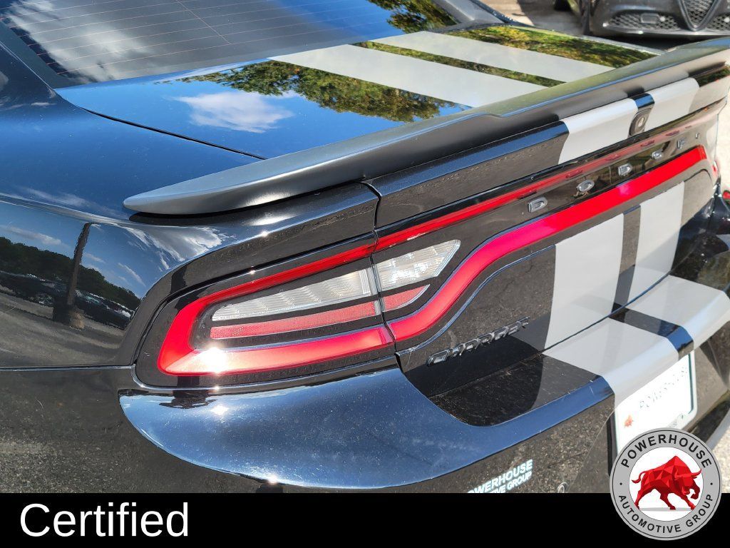 Used 2020 Dodge Charger R/T w/ Blacktop Package RWD image 12
